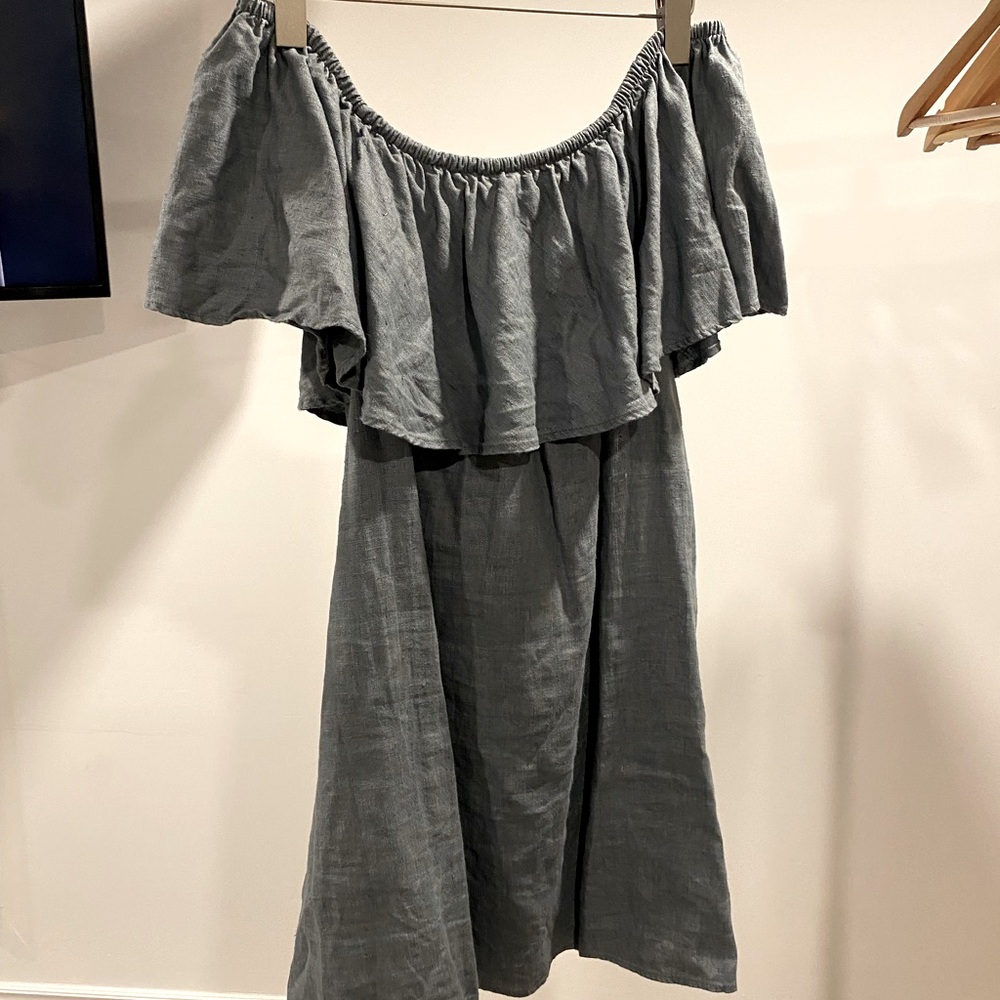 Reformation, linen blend dusty blue off the shoulders dress, size small